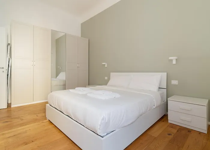 Guesthost - M5 Isola Cozy *